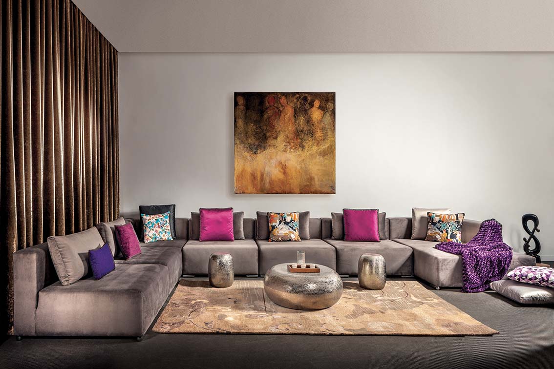 1️⃣ Appartement à vendre à Casablanca 📍 2 chambres, salon. Prix correct 📞