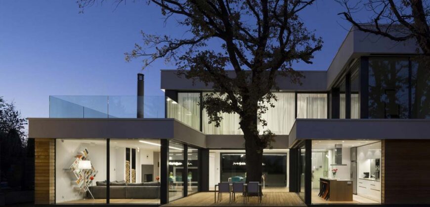 Maison à vendre à Tanger 📍 4 chambres, vue mer 📞